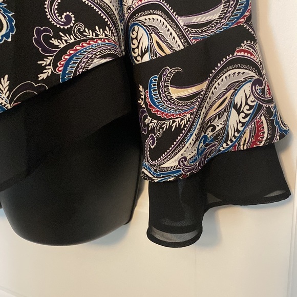 White House Black Market Paisley Blouse - Picture 4 of 5